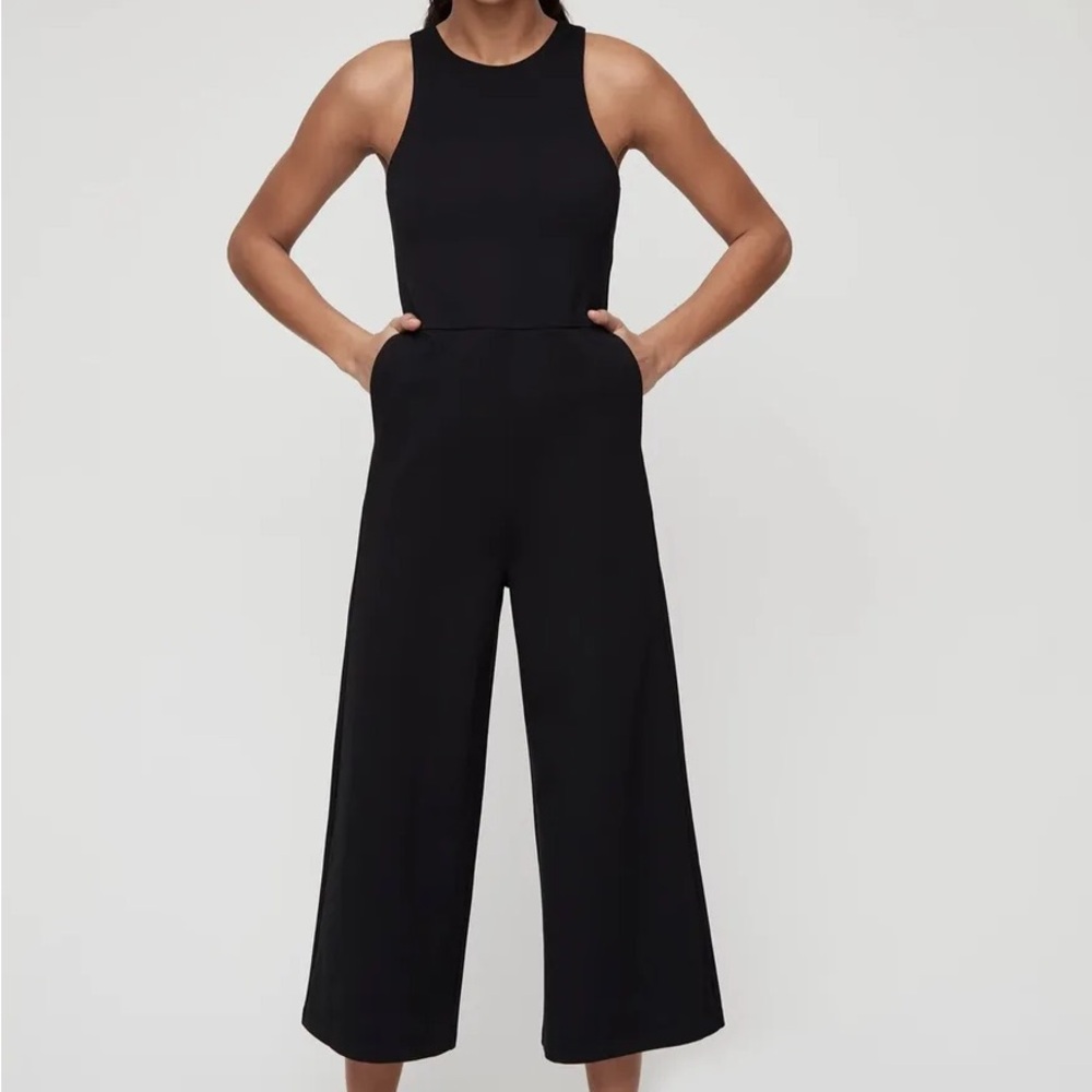 Aritzia - Babaton Sleeveless Wide Leg Cropped Jumpsuit